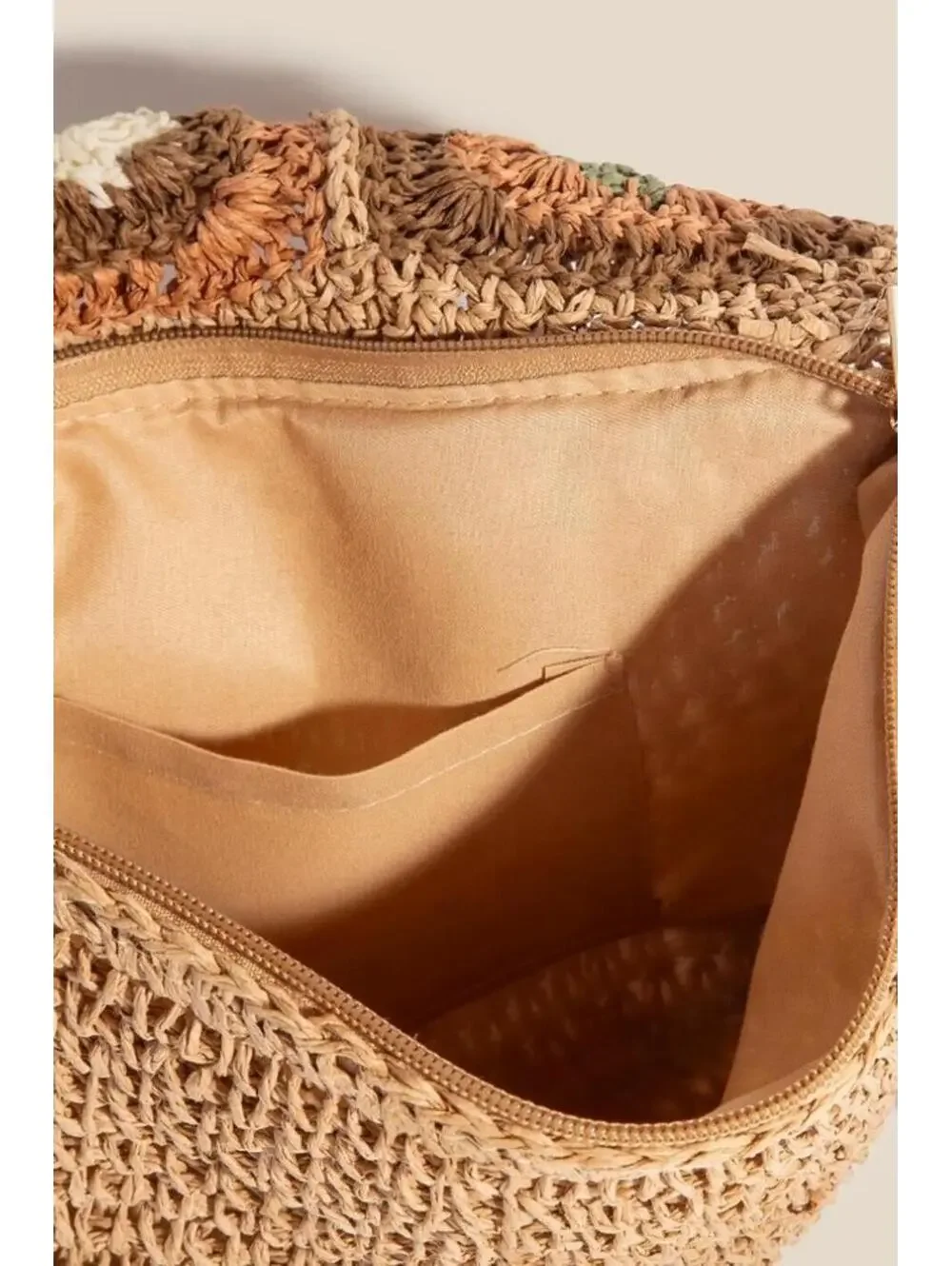 Boho Crochet Resort Style Breezy Braided Straw Crossbody Bag Tassel Clutch NWT